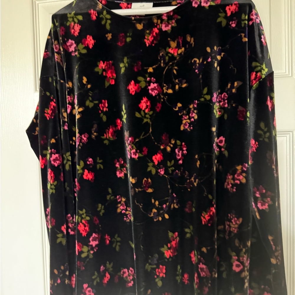 Floral Velvet Top